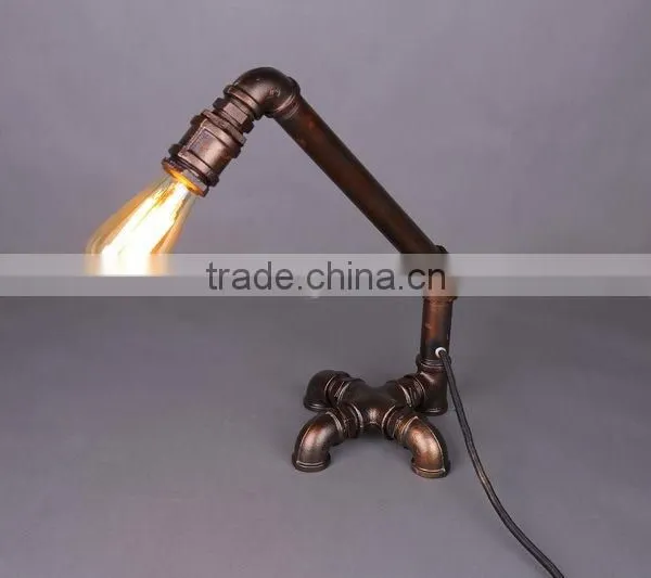 Manufacturer's Vintage Industrial Water Pipe Design Table Lamp photo-2