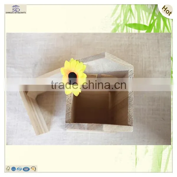 Fsc Guaranteed Laser Carving Wood Bird Cage House photo-4