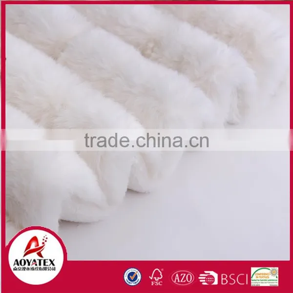 Fashion Pattern Fake Fur Throw Flannel Faux Fur Blankets photo-6