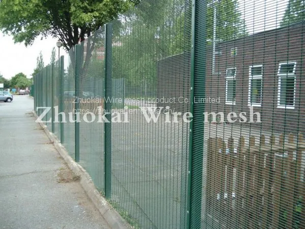 Hot Dipped Galvanized Wire Fence photo-3