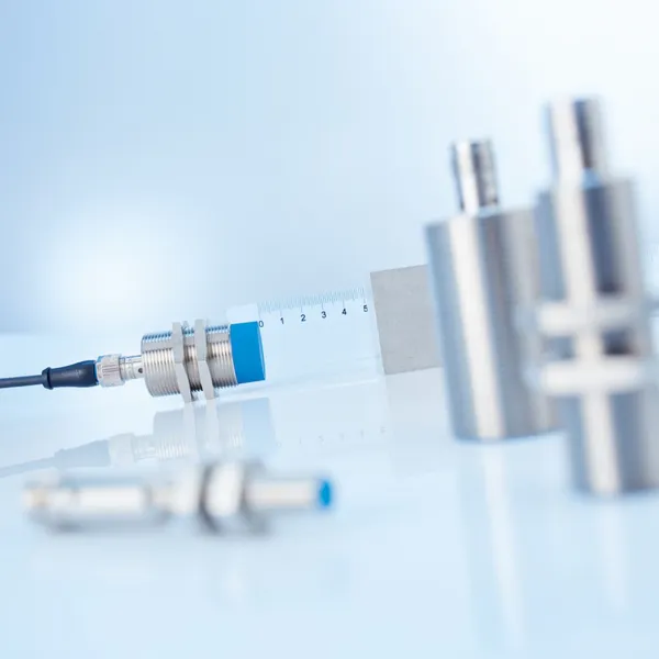Sick IMX Series Inductive Proximity Sensor, M8-M30, IP68, 4x Sensing Range, Industrial Automation Sensor photo-2