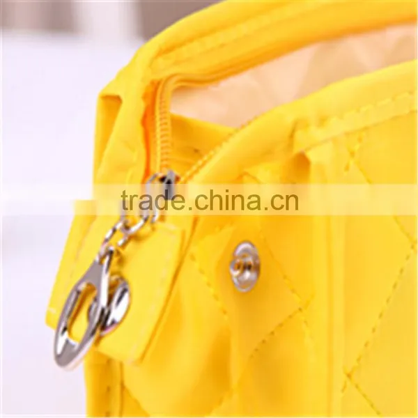 Promotional Various Color Small Round Cosmetic Bag With Mirror photo-5