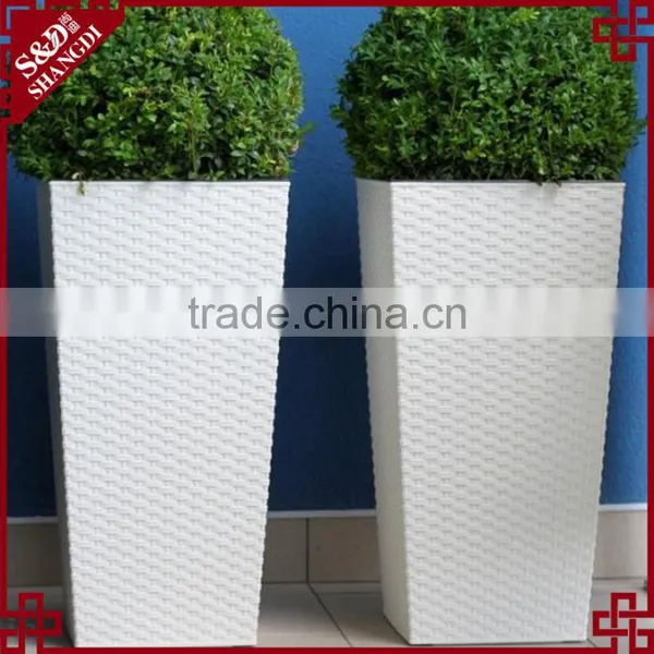 Wholesale Elegant White Resin Wicker Decorative Indoor Plant Pots photo-2