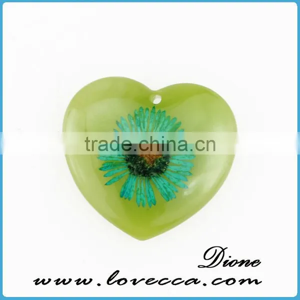 New Fashion Heart Shape Transparent Real Flower Resin Charm Pendants photo-3