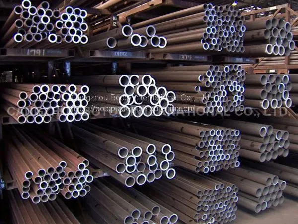 ASTM A 106 Black Carbon Seamless Steel Pipe