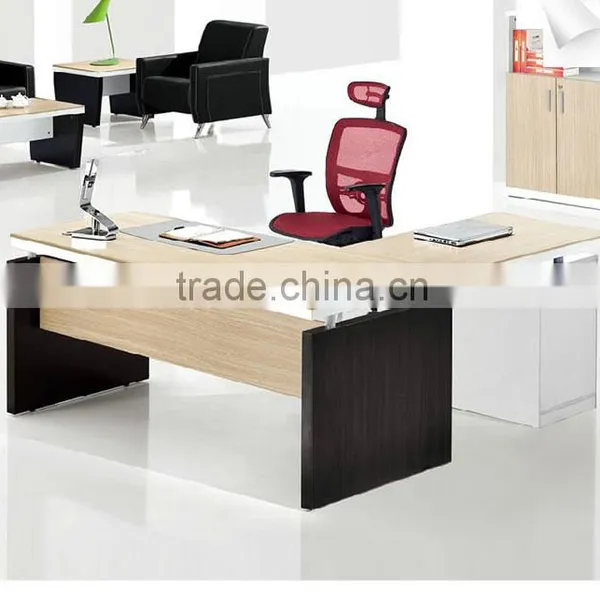 Luxury Modern Office Table Boss Computer Desk Executive Office Desk (SZ-ODL315) photo-4