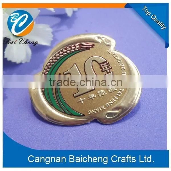 Nice Shape Metal Badge With Favourable Price and Quick Delivery photo-3