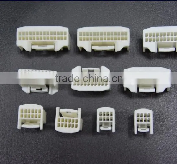 Automotive 2.2 Series Signal Connector photo-4