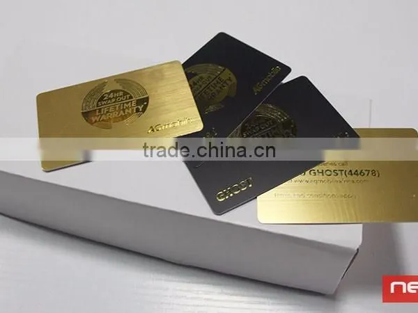 PVC Magnetic Stripe PVC Embossed Gold Business Card photo-2