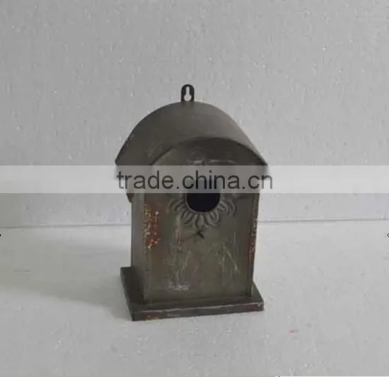 Adorable Industrial Galvenized Metal Bird Feeder House photo-2