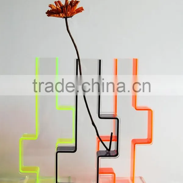 Handmade Custom Clear Wholesale Acrylic Cylinder Vase photo-4