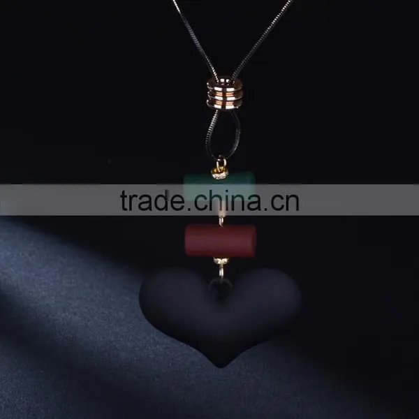 Korea Rubber Plated Heart Pendant Necklace Autumn Winter Long Necklace Heart Necklace for Lovers photo-5