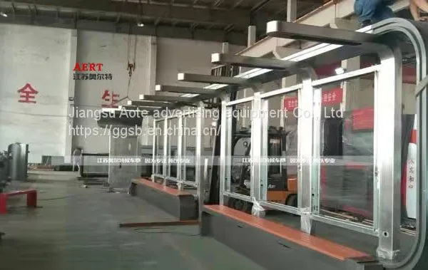 Outdoor LCD Advertising Machine Bus Stop Sign Aluminum Profile Bus Shelter Billboard Customization photo-3