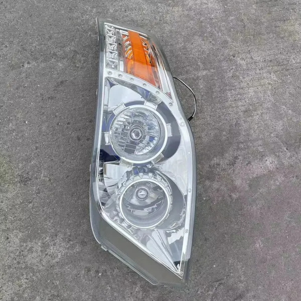 Bus Spare Parts 4121-00112 4121-00113 Head Light Bus Parts and Accessory in Stock photo-2