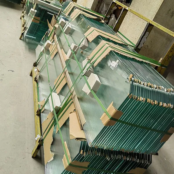 Architectural Laminated Glass - PVB/SGP/Triplex for Escalators, Pool Fences & Safety Railings