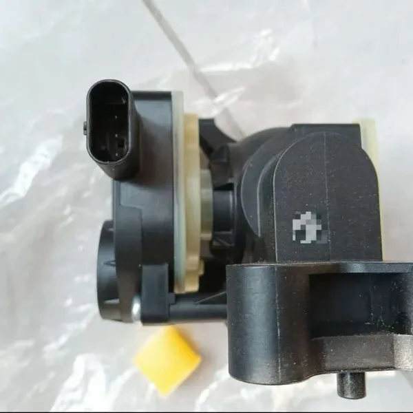 Li Auto L6 Thermal Management Integrated Three-Way Water Valve (Sanhua Automotive Components CV267 0124-0100262) photo-2