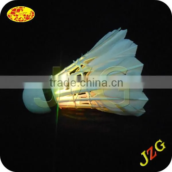 Wholesale Lighted Badminton Lighted Shuttlecock Cheap Outdoor Night Play Lighted Badminton Shuttlecock photo-4