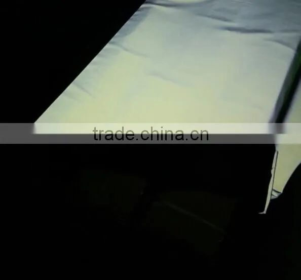 High Intensity Sewing on Glow in the Dark Reflective Elastic Fleece Fabric for Garment photo-4