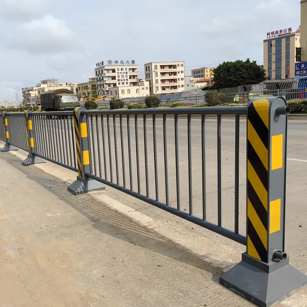 Urban Safety Guardrails, Anti-collision Galvanized Pipe Guardrails, Road Fences, Municipal Guardrails photo-2