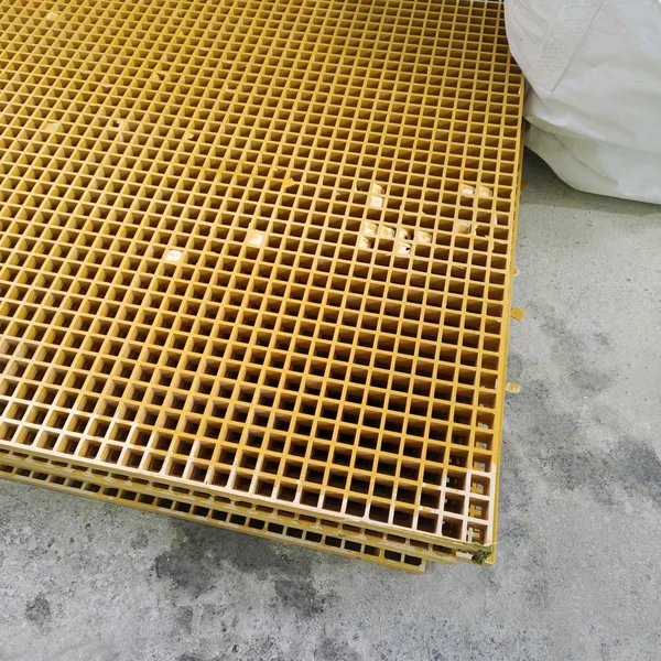 Oil and Gas Platform FRP Molded Grating, Lightweight, Fire Retardant, and Chemical Resistant