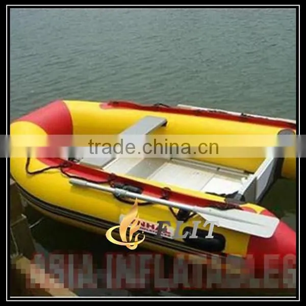 China Cheap Inflatable Boat/ Banana Boat for Sale photo-4