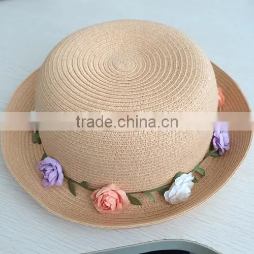 Summer Straw Bowler Hat Decorating With Flower for Lady