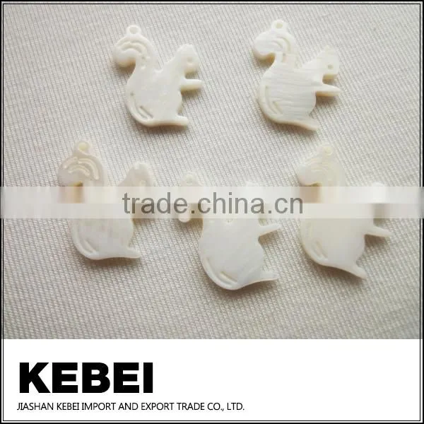 High Quality Squirrel Shape Coconut Shell Handicraft Buttons Custom Button Crafts photo-3