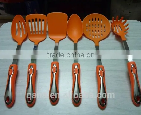 Silicone Kitchen Utensil Set Innovated With Stand photo-3