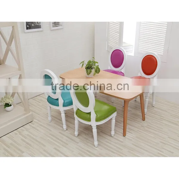 China Best Heated Modern Cartoon Table and Chair for Children