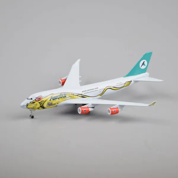 20 см B747-400 AERO SUR с колесами металлическая модель самолета в качестве подарка