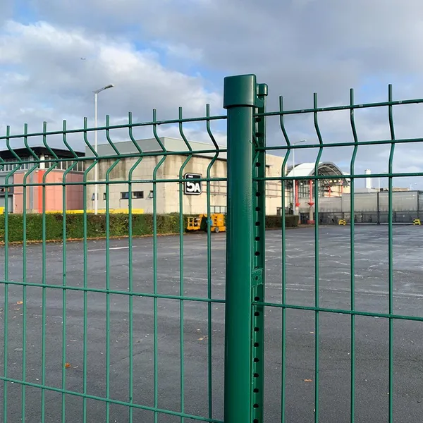 Custom Size 3D Curved Fence for Airport Perimeter Security With Crash-Rated Standards photo-4