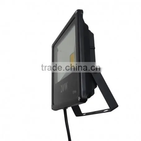 LED 20W IP66 Integrated Cool White Black AC85-265V Outdoor Led Flood Light photo-3