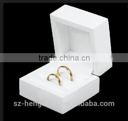 Wedding Couple Wooden White Velvet Double Ring Box