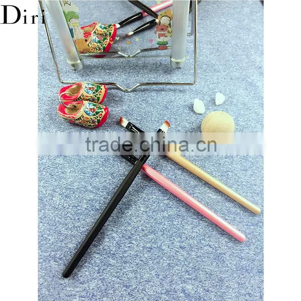 Angled Shape Classical Eyebrow Pencil Sharpener photo-4