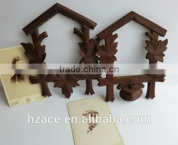 Vintage Cuckoo Clock Wooden Frame Bird's Nest photo-3