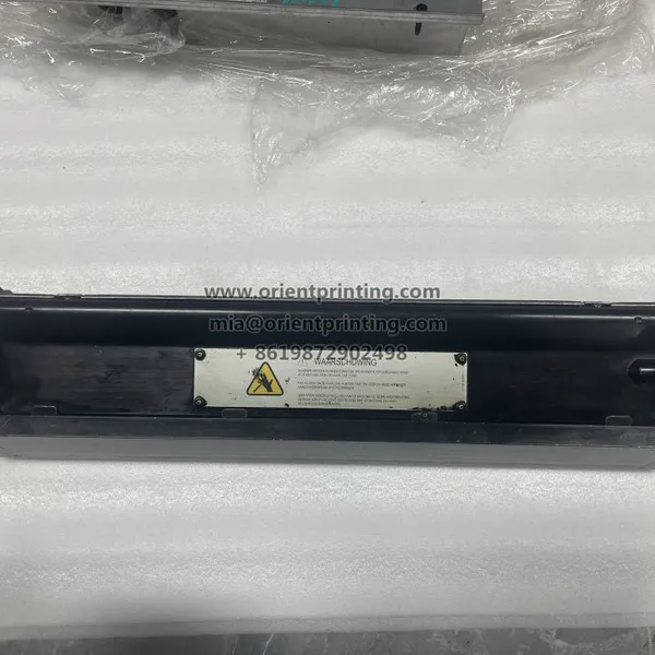 Оригинальные бывшие в употреблении набор лезвий G4.308.161F с желобчатым камерным скребком для пресс-частей Heidelberg SM52 SX52. Крепежные планки G4.308.190F G4.308.166F
