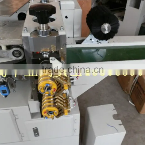 Auto Christmas Candles Shrink Packaging Machine With CE photo-4