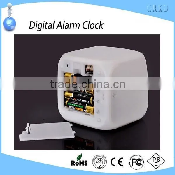 Chinese WholeSale Funny Digital LED Color Changing Alarm Clock photo-4