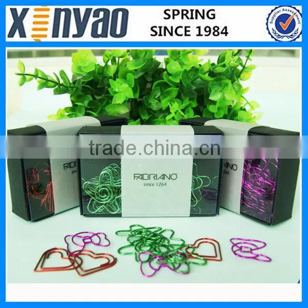 Hight Quality Promotional Gifts With Paper Box Custom Logo Metal Red Heart Shape Paper Clips photo-5