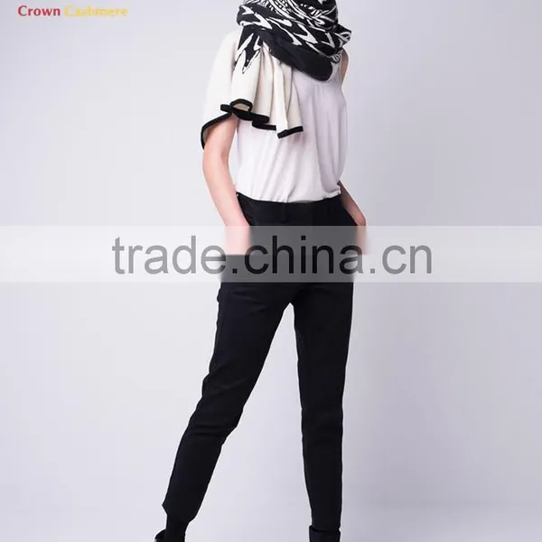 Italian Women Shawls Wool Knit Scarf Shawls photo-2