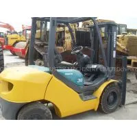 Komatsu FD30 Forklift