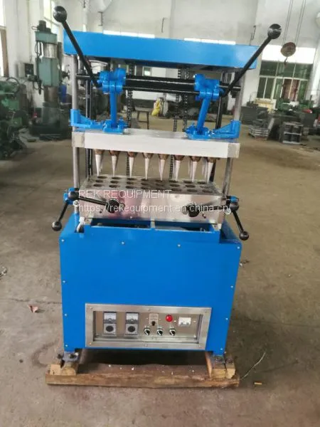 Semi Automatic Ice Cream Cone Waffle Machine Wafer Ice Cream Cone Making Machine photo-2