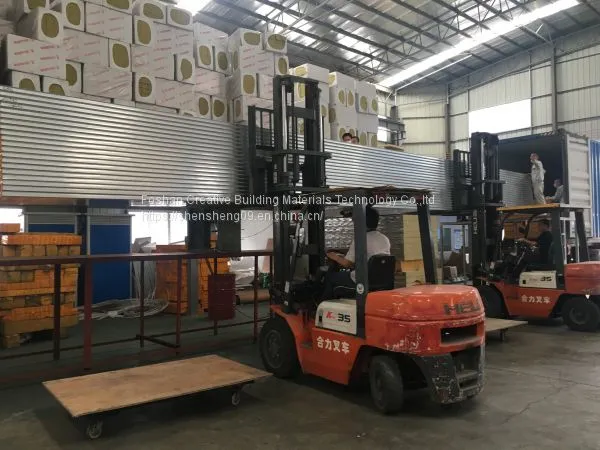 Color Steel Insulated Silicon Rock Sandwich Panel for Roof and Wall photo-4