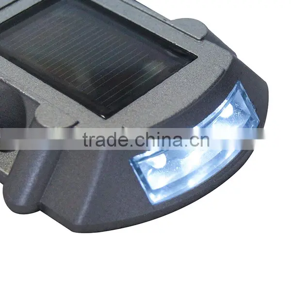 ISO 9001 Factory Strong Reflective Effect Solar Road Stud photo-6