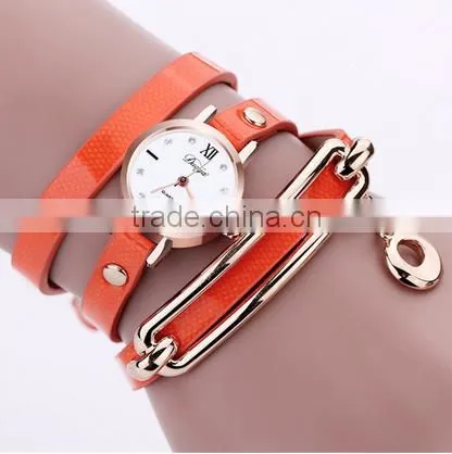 Fashional Serpentine Thin Leather Watch for Ladies photo-2