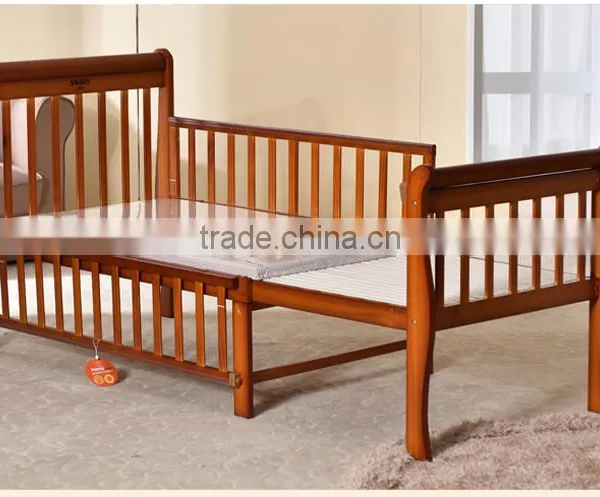 Multipurposes Wooden Baby Crib With Wheels Solid Wood Baby Cribs photo-4