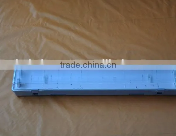 China Supplier T8 Energy Saving Dust Proof Ip65 Tri-Proof Led Light photo-3