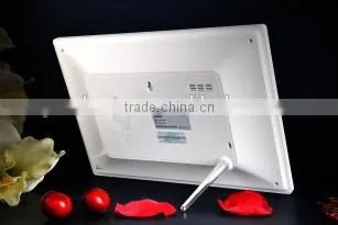 Wholesale Digital Photo Frame With Super High Resolution for Promotion & Advertising photo-3