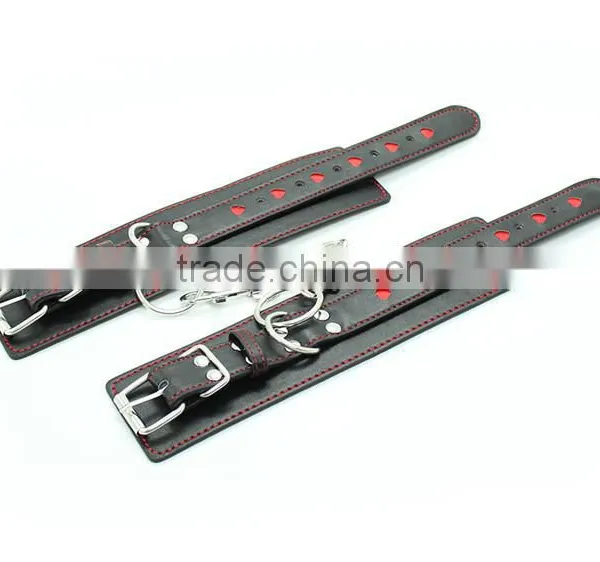 SEX PRODUCTS PROPERTIES AND SEX TOY TYPE HANDCUFFS SEX PRODCUTS PROPERTIES AND SEX TOY TYPE SEX BONDAGE SEX TOY TYPE WOMEN photo-3