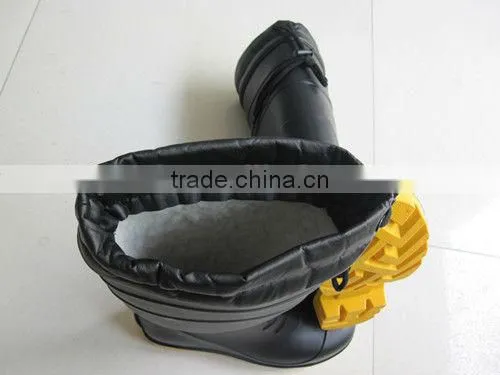 Black Warm Winter PVC Rain Boots With Steel Toe for Farming and Industry photo-3